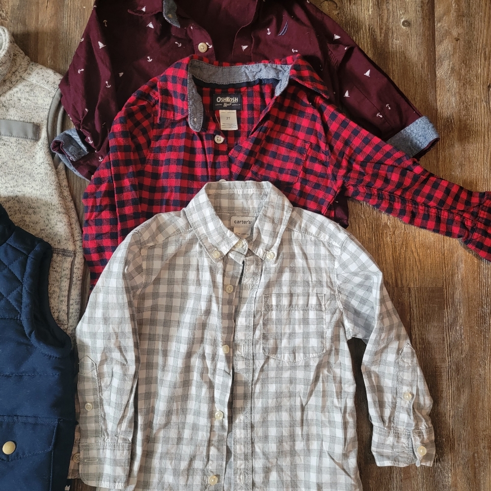 Button downs, vests and slacks - Picture 4 of 4
